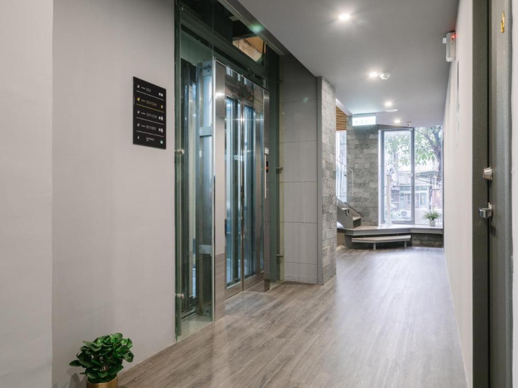 W11 Inn Тайбэй Экстерьер фото