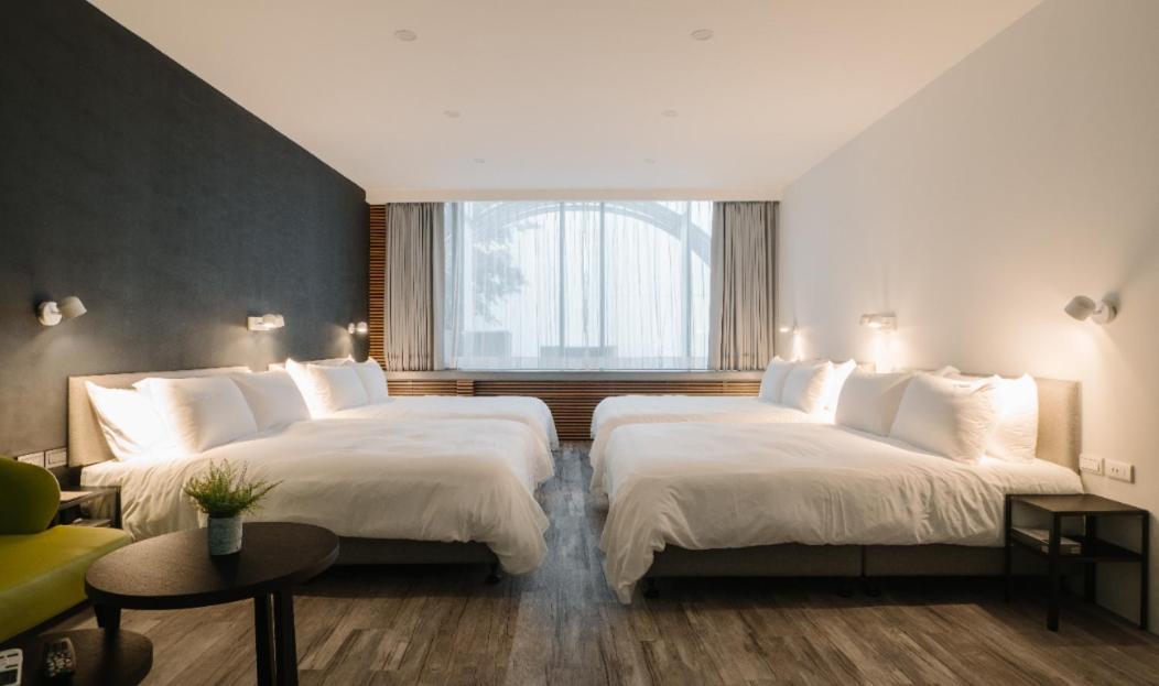 W11 Inn Тайбэй Экстерьер фото