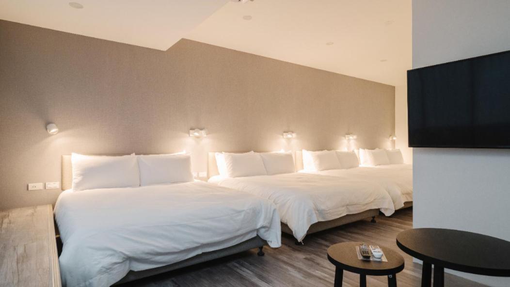 W11 Inn Тайбэй Экстерьер фото